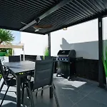 Del Sol Heated Pool Vila