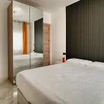 Del Sol Heated Pool Вілла