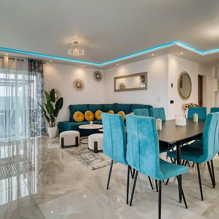 Del Sol Sea View Heated Pool Villa