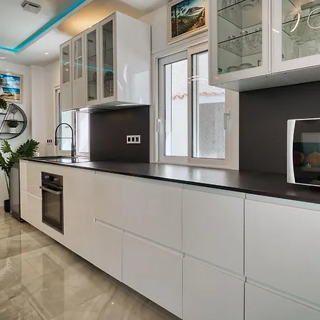 Del Sol Villa Costa Adeje (Tenerife)