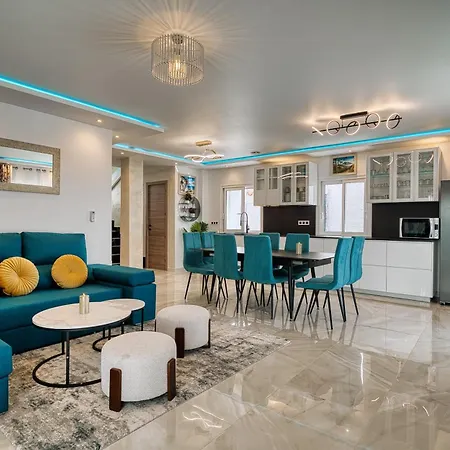 Del Sol Sea View Heated Pool Villa *